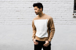 BROWN/WHITE SWEATSHIRT